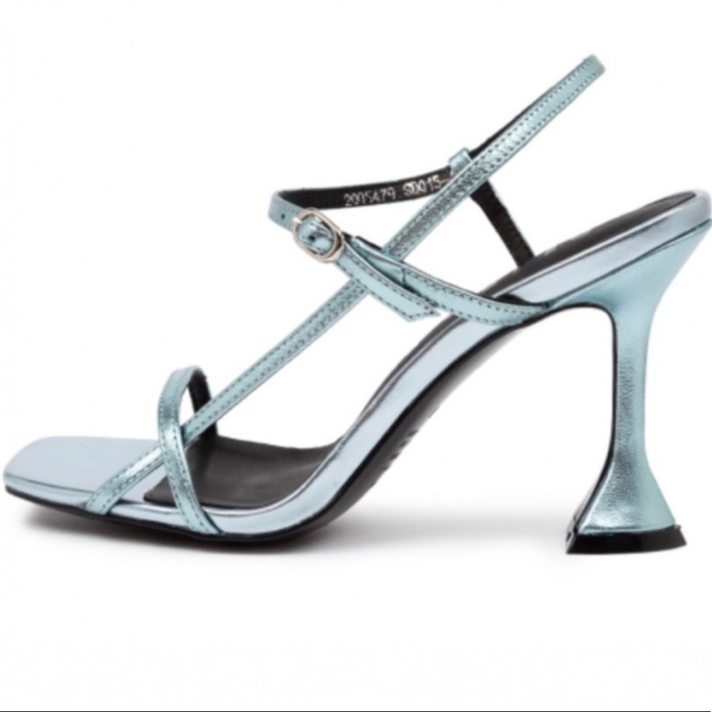 ALIAS MAE METALLIC SANDALS HEELS